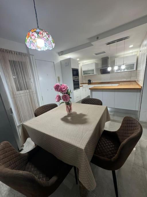Casa Preciosa Ideal Para Familias La Línea de la Concepción Exteriör bild
