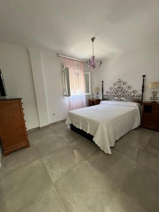 Casa Preciosa Ideal Para Familias La Línea de la Concepción Exteriör bild